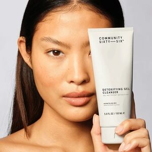 Community Sixty-Six Detoxifying Gel Cleanser NIB 150ml